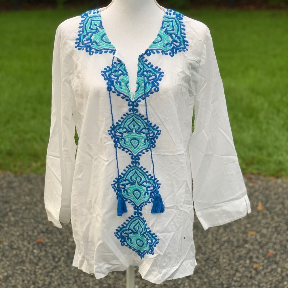 SOLD Lilly Pulitzer Amelia Island Tunic